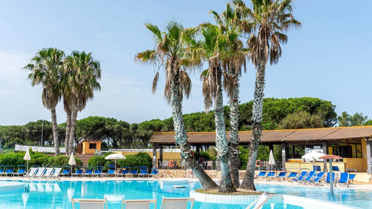 Horse Country Resort Congress & Spa - Hotel Ribot Arborea Exterior foto