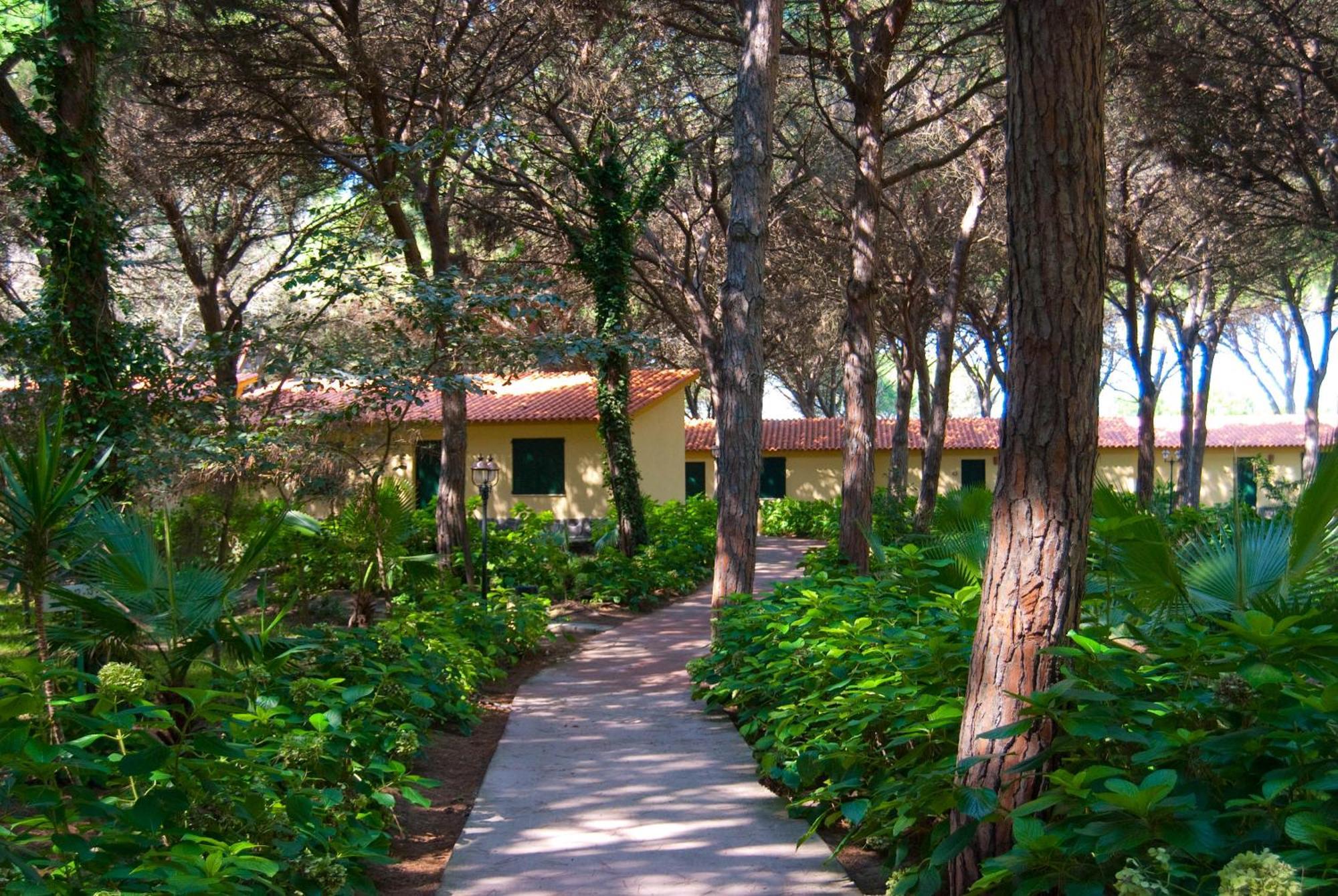 Horse Country Resort Congress & Spa - Hotel Ribot Arborea Exterior foto
