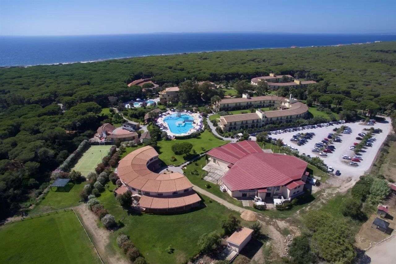 Horse Country Resort Congress & Spa - Hotel Ribot Arborea Exterior foto